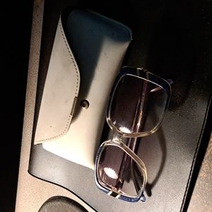 Vintage  Nina Ricci sunglasses with case